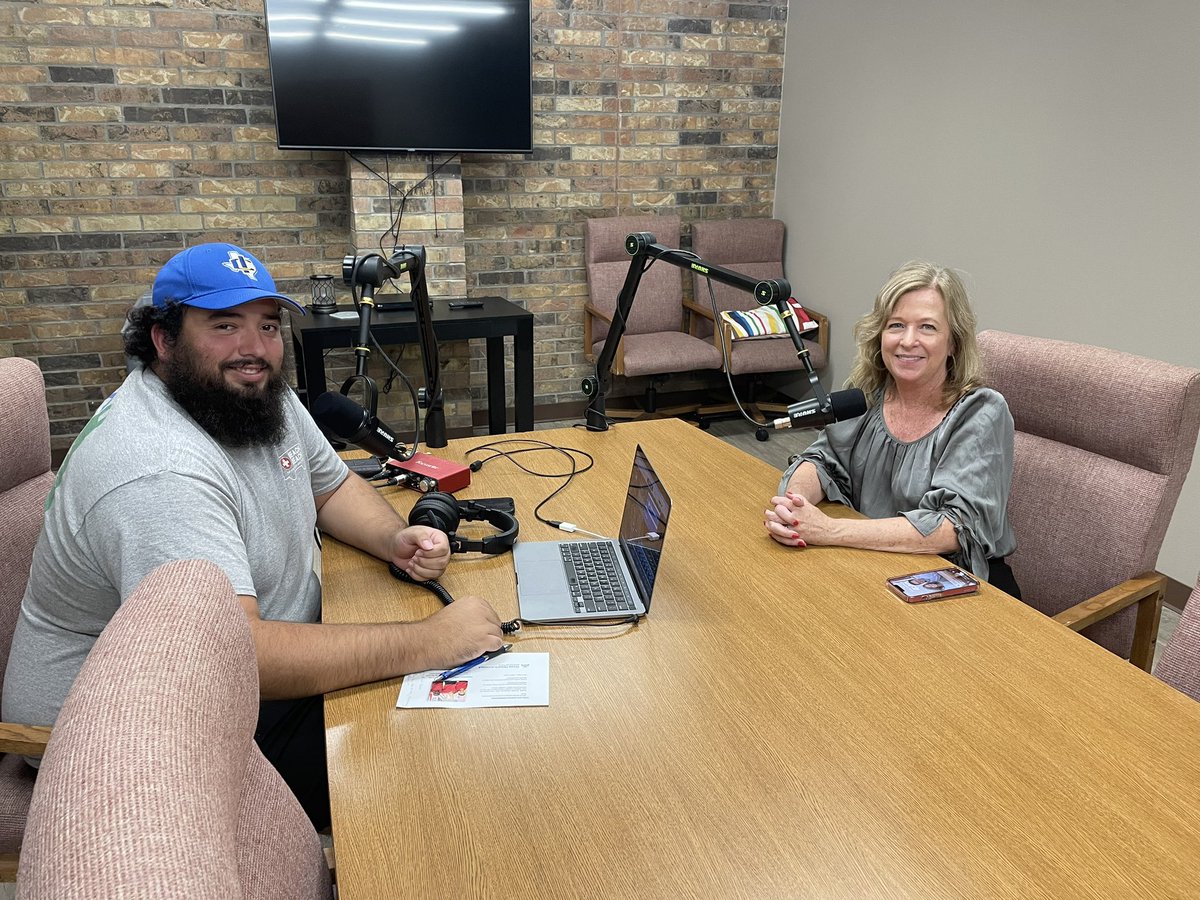 noexpertpod's tweet photo. Had a great interview with Texas Private Schools Association Executive Director Laura Colangelo concerning school choice! Catch that interview on Monday, October 2nd! 

#NoExpertPod 🎙️ https://t.co/zFTJbZHJ1x
