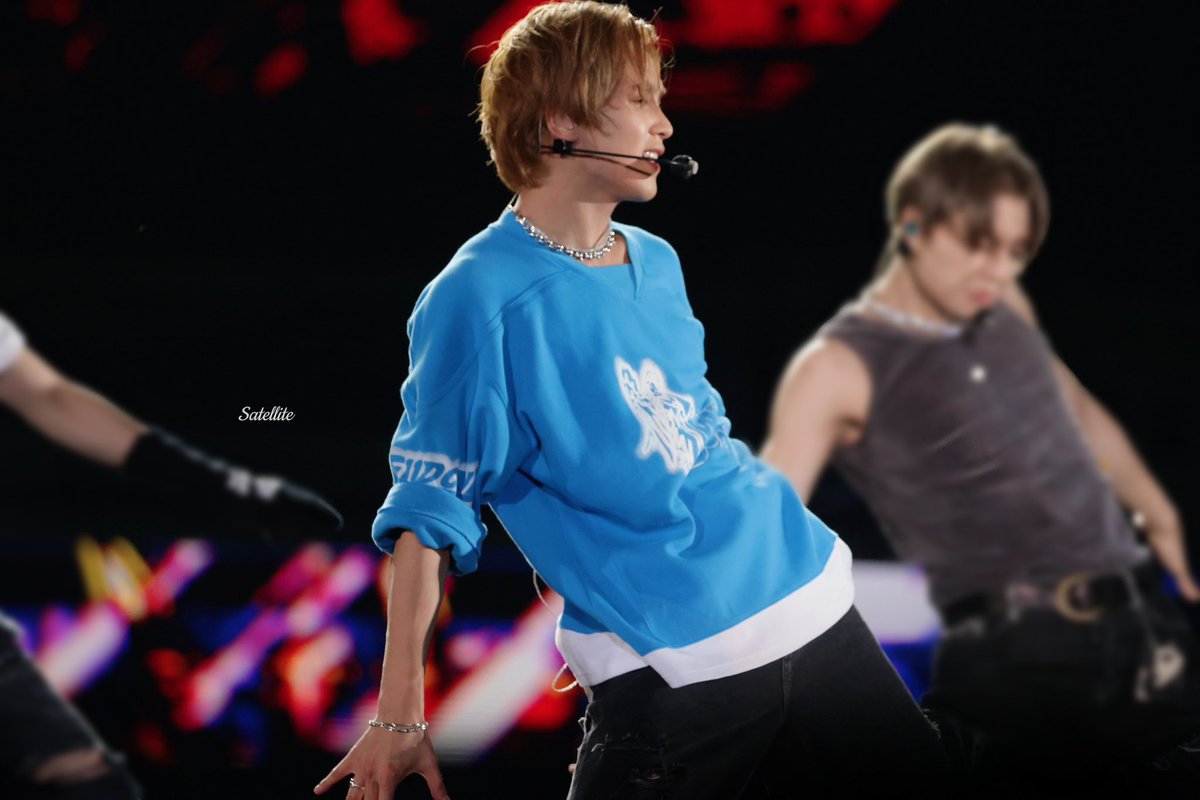 Satellite_66's tweet photo. 230923 SMTOWN in Jakarta HD
✨
#HAECHAN #해찬 #ヘチャン 
#SMTOWNJAKARTA2023
#SMTOWN_LIVE_2023_JAKARTA
#SMCU_PALACE https://t.co/lxNGt9uZdH