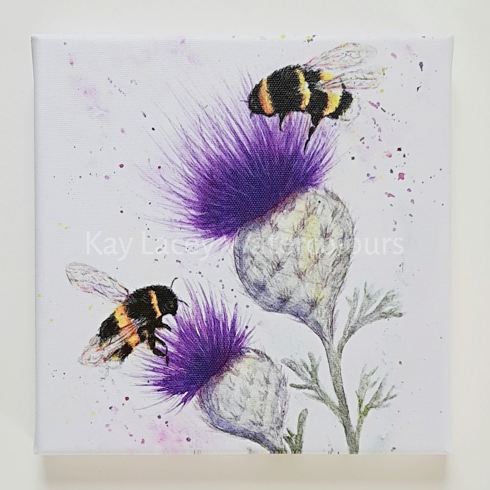 Bring nature right inside your home with this Bees Art Canvas Print thebritishcrafthouse.co.uk/product/bees-a… 
#EarlyBiz #bees #nature #art #MHHSBD