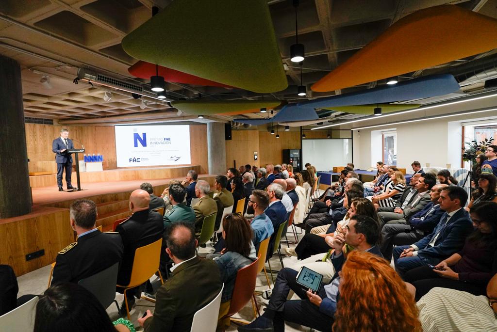 Fundcajaburgos's tweet photo. 🏆#PremiosALaInnovación 2023 @FAEBurgos @Fundcajaburgos

Hoy en el #edificioNexo reconocemos el talante innovador de 4️⃣ empresas burgalesas: 

☑Grupo Carlibur, @tecland y Aerobur
✅ Reciva Recuperación
☑Trufbox Innovation
✅DAYDE : Datos y Decisiones

¡Todo un ejemplo a seguir! https://t.co/i7B8HNPRBq