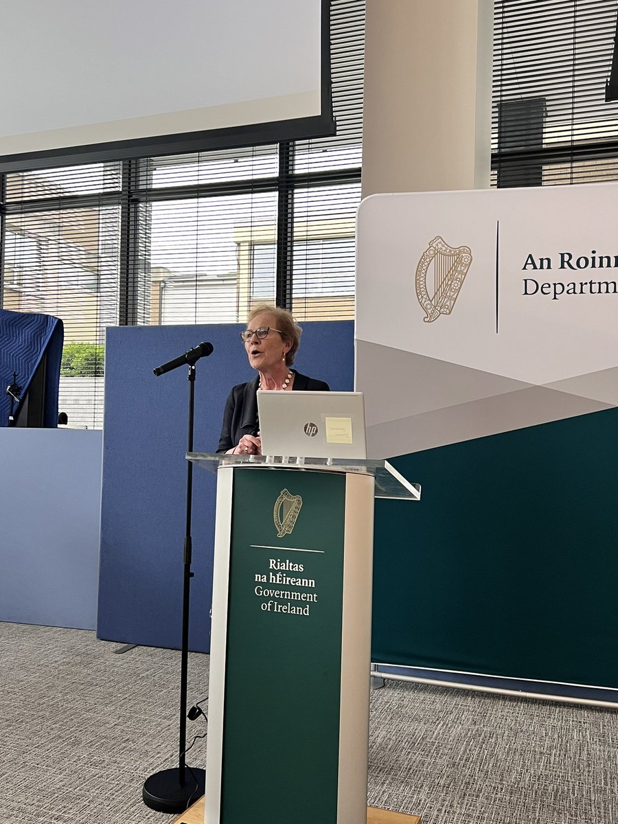 The wonderful @Noeline_B speaking at #satuireland study day, reflecting on the long relationship between @DublinRCC and @RotundaHospital SATU and her role as CEO