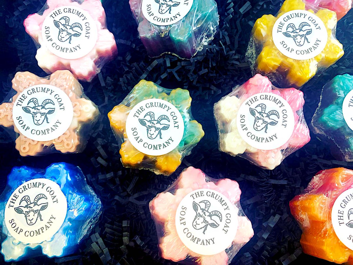 Burning toast &amp; almost starting fires!

After what I can only describe as being an amazing first few weeks after starting the Grumpy Goat Soap Company, last week was filled with drama

Read all about it here...

thegrumpygoatsoapcompany.com/the-grump-goat…

#NEbloggers #waxmeltmakers #waxmeltaddict