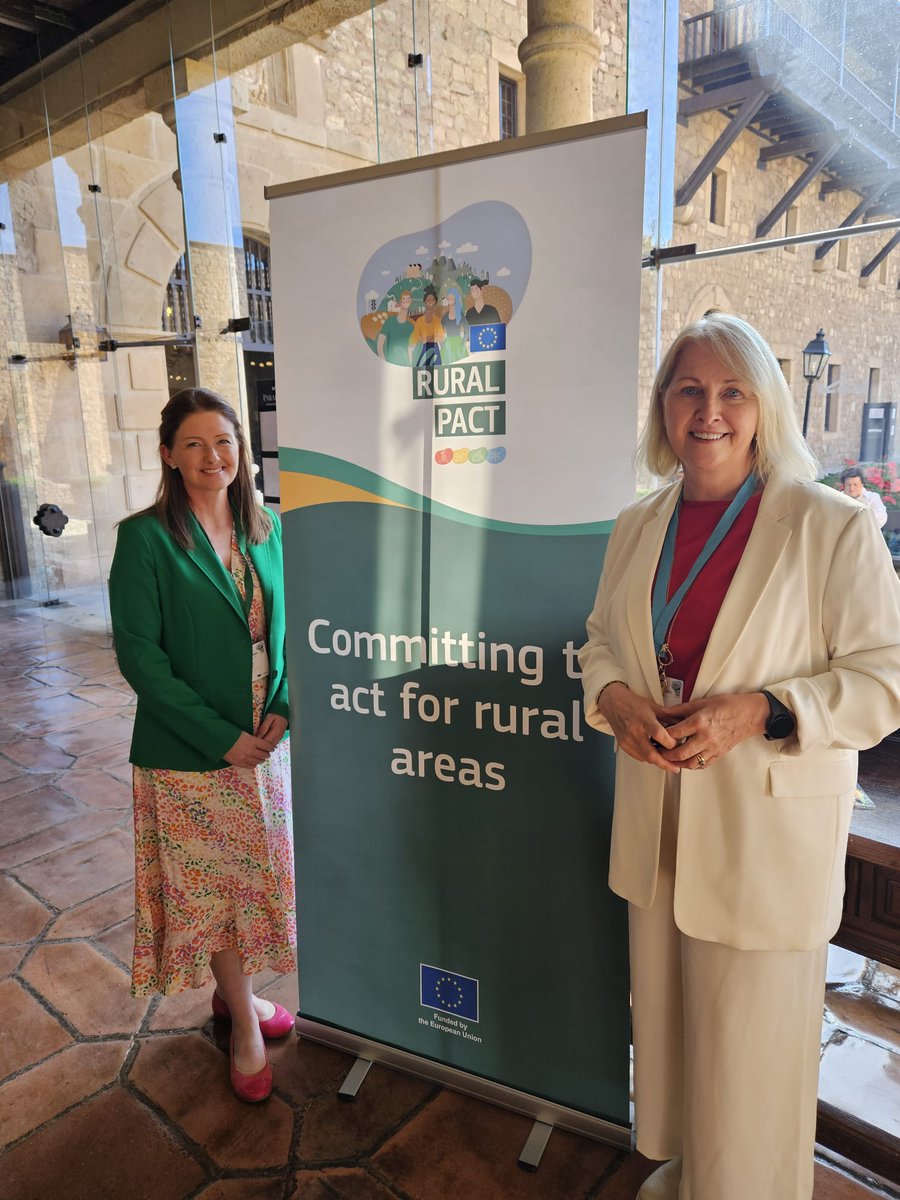 FLIARA_Project's tweet photo. 🇪🇺 Hello from Sigüenza, Spain! We're excited to be part of the high-level forum Shaping the Future of Rural Areas organised by @eu2023spain and @EUinmyRegion @EUAgri

🎥 Watch it online at https://t.co/1S38hrTHU3 

#FLIARAEU #RuralDevelopment #EU2023Spain #RuralFuture #Innovation https://t.co/KpYxzjgr6H