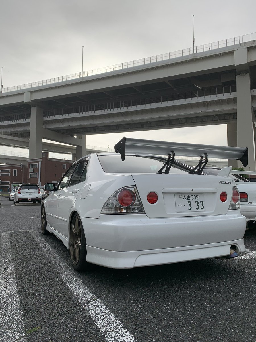 Idiotkoudai's tweet photo. 廃車にするには勿体ないくらいいい車でした。

4年半たくさんの思い出をありがとう。 https://t.co/bGB4GOZoop