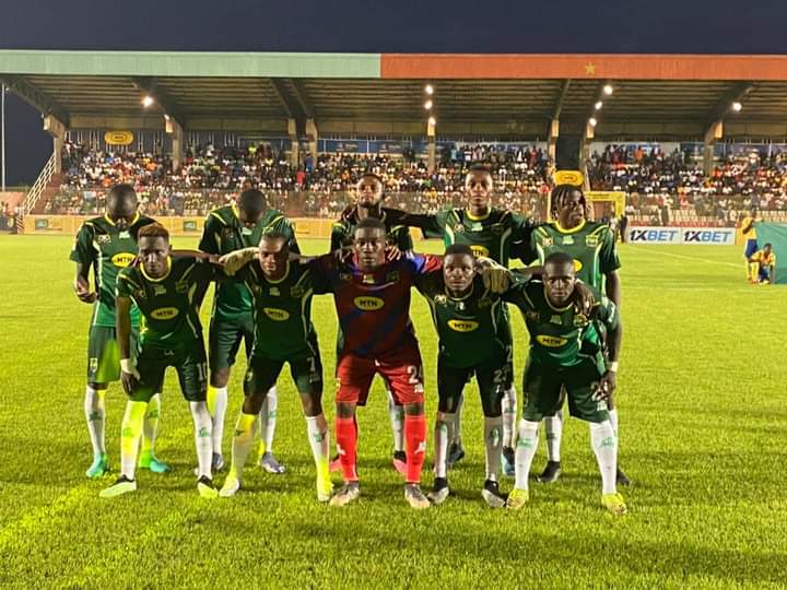 #MTNEliteOne 
✨LES FAUVES DE RETOUR DANS L'ARÈNE
L'effervescence était particulière ce Mercredi après midi au stade de Ngoa-Ekellé de Yaoundé à l'occasion de la reprise du championnat #MTNEliteOne du Cameroun. Lire la suite en cliquant sur le lien 👇🏾 
m.facebook.com/story.php?stor…