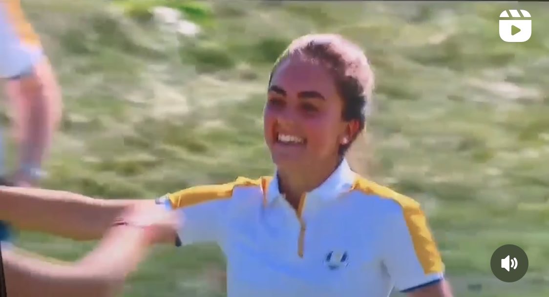 Nuestra joven jugadora Andrea Revuelta da el punto definitivo a Europa para ganar la Junior Ryder Cup. Orgullosos en la RSHECC de nuestros jóvenes valores. ¡Enhorabuena Andrea y a toda la familia Revuelta!