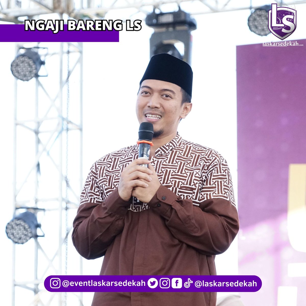 LaskarSedekah's tweet image. belum bisa move on dari acara Ngaji Bareng LS kemarin 😔😔

Ustadz ganteng favorit sahabat LS semua yang mana nihh!! barangkali bisa kita datangkan lagi di Ngaji Bareng LS bulan berikutnya 🤔🤔 

#ngajibarengls #laskarsedekah #uripikuurup #sedekahonline