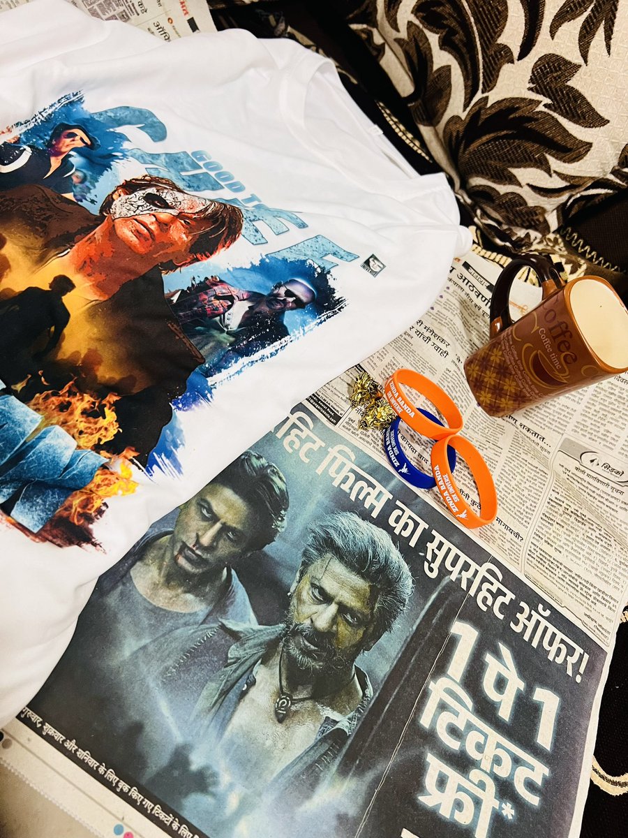 4Shahebaz's tweet photo. Morning Be Like🤩
Tea +Newspaper (Jawan) =Happiness
@SRKUniverse @iamsrk @RedChilliesEnt
#Jawan #JawanFever https://t.co/MMplyYgX9P