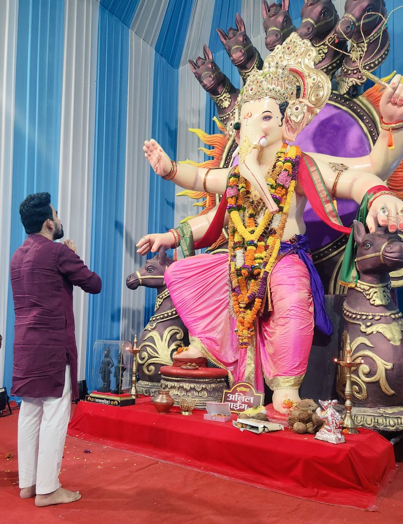 गणपती बाप्पा मोरया ...
पुढच्या वर्षी लवकर या ...! 
#गणपती #ganpati2023