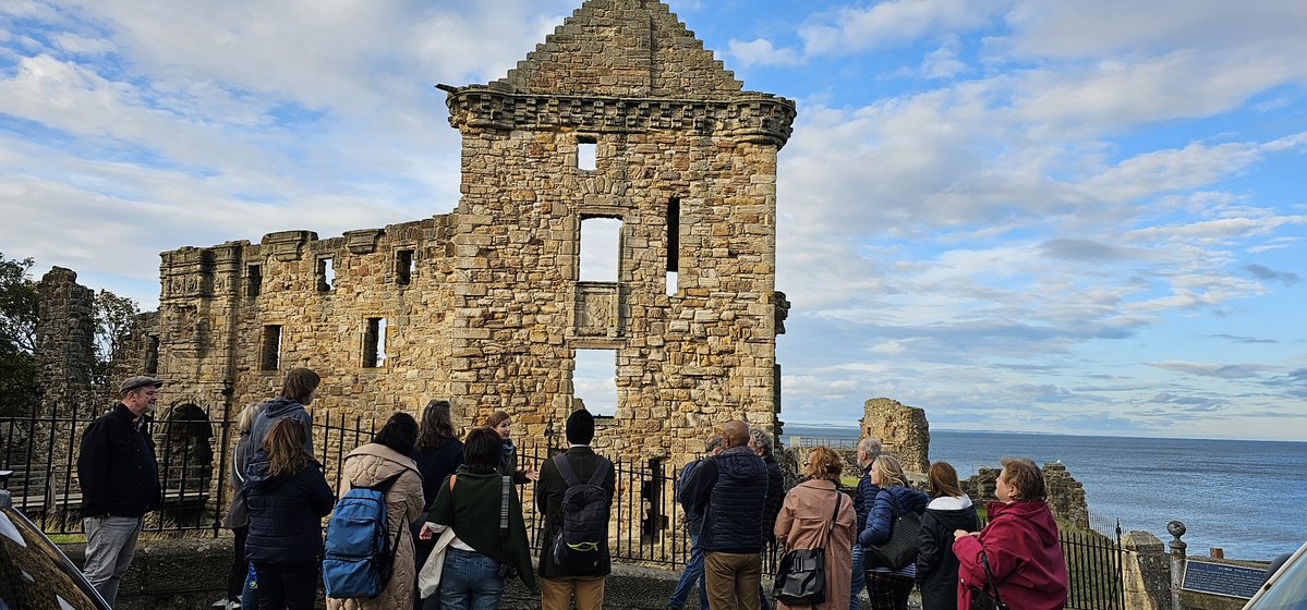 FaimpAvicom's tweet photo. Remembering the wonderfull tour for #AVICOMGC23 attendants in #StAndrews visiting #WardlawMuseum @MuseumsUniStA, the castle, the cathedral and the old city centre. https://t.co/UEWHIUexSB