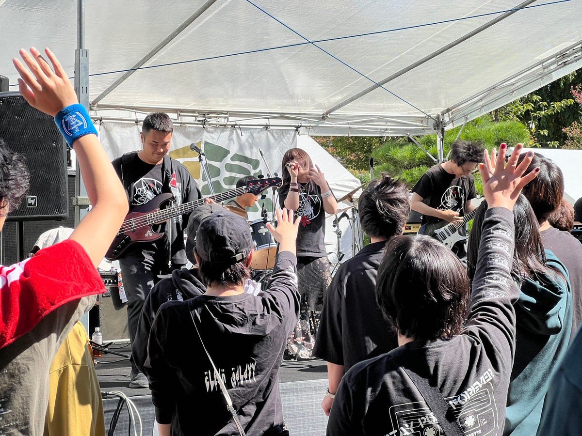 FRAiTH_'s tweet image. 先日になりますが…FRAiTHいしがきの様子＋インタビューが地上波で…！！！流れました！
オリジナル曲が地上波で流れて嬉しいかぎりです！！！

もっともっと楽しいところ・最高の景色目指していきます🙌！

のちほどいしがきの映像もupしたいと思います☆

#いしがきミュージックフェス