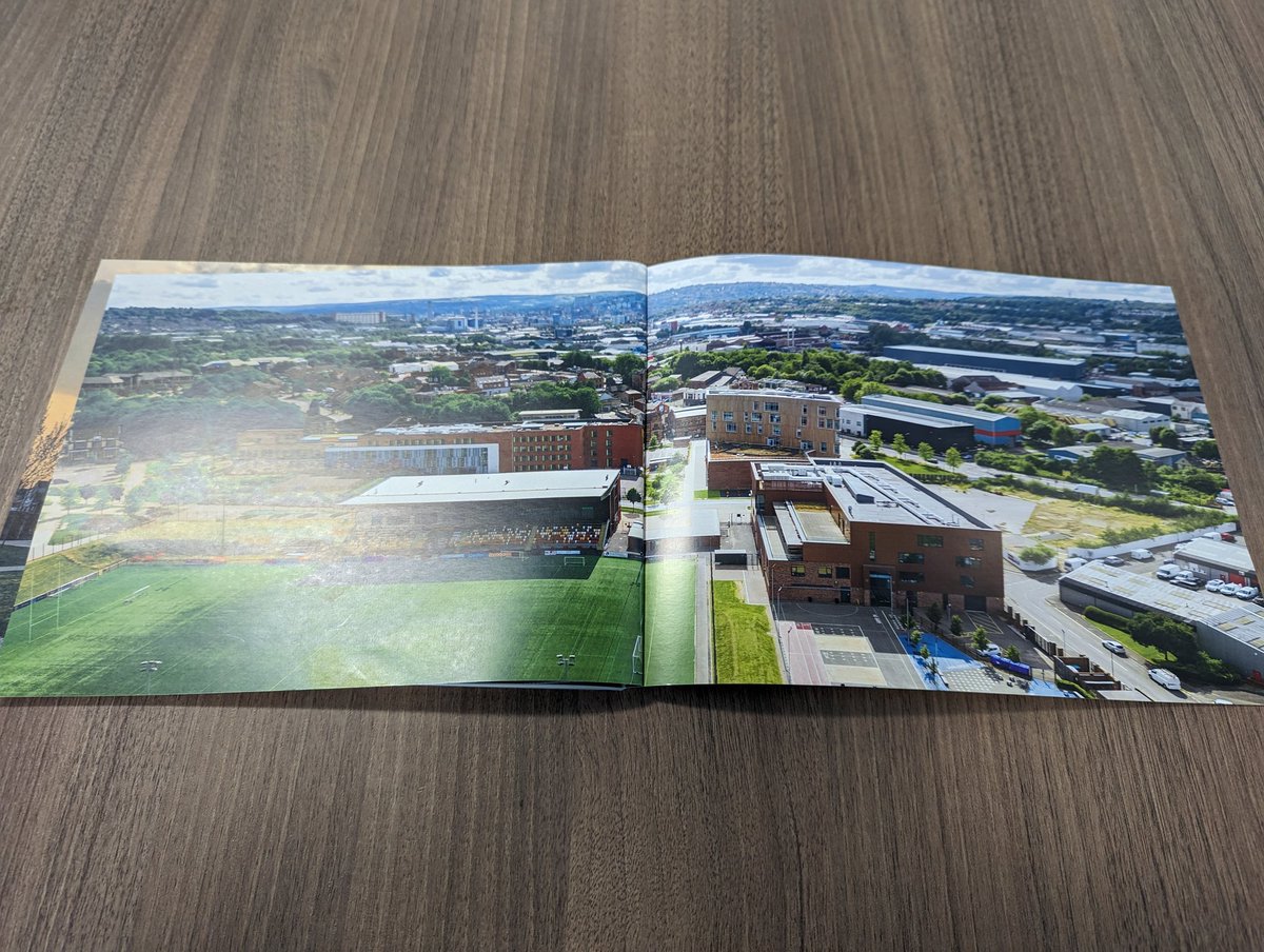 A morning spent at the @SHU_AWRC presenting our applied community facing projects to the @civicuniversity impact accelerator group. Great to see copies of AWRC photo book in the Forge. What will the next 3+ years hold? #trulycivic