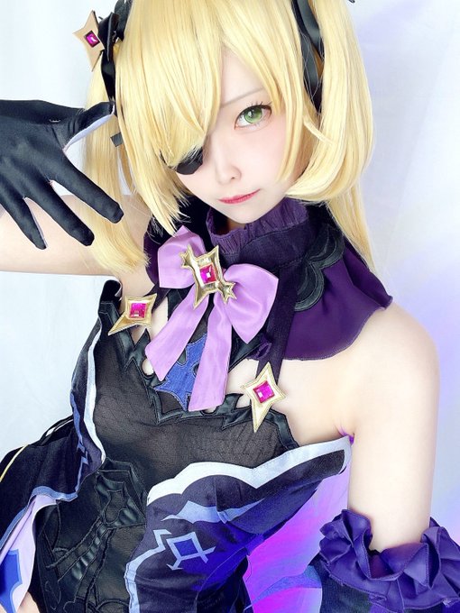 Twitterのコスプレ画像16
