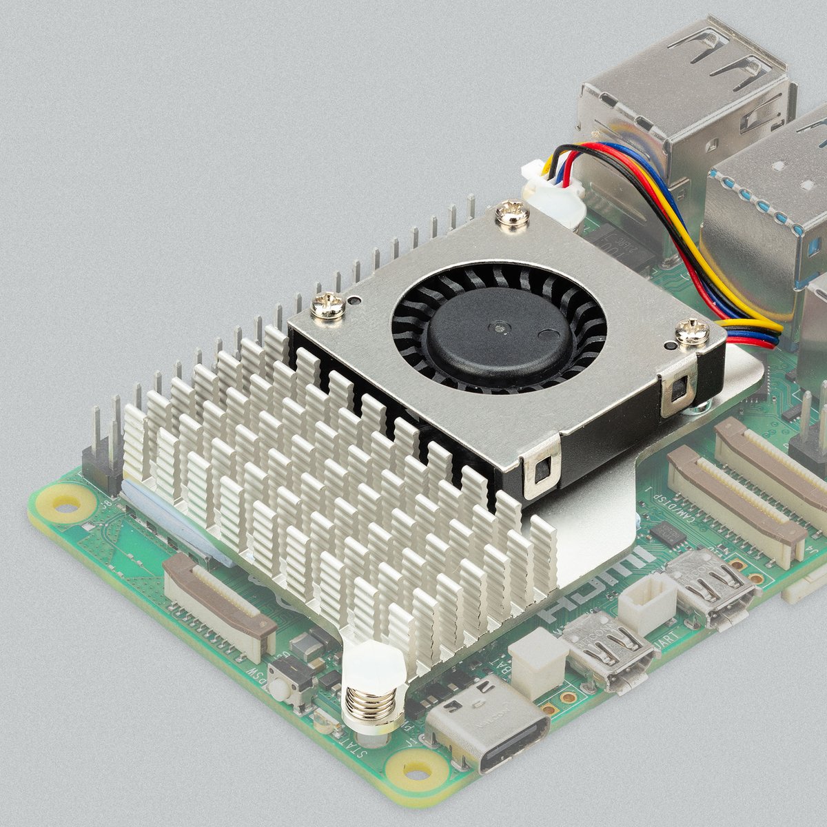 ThePiHut's tweet image. A bunch of new accessories have been released for Raspberry Pi 5, including the Active Cooler, Case (with PWM fan), 27W USB-C PSU and more!