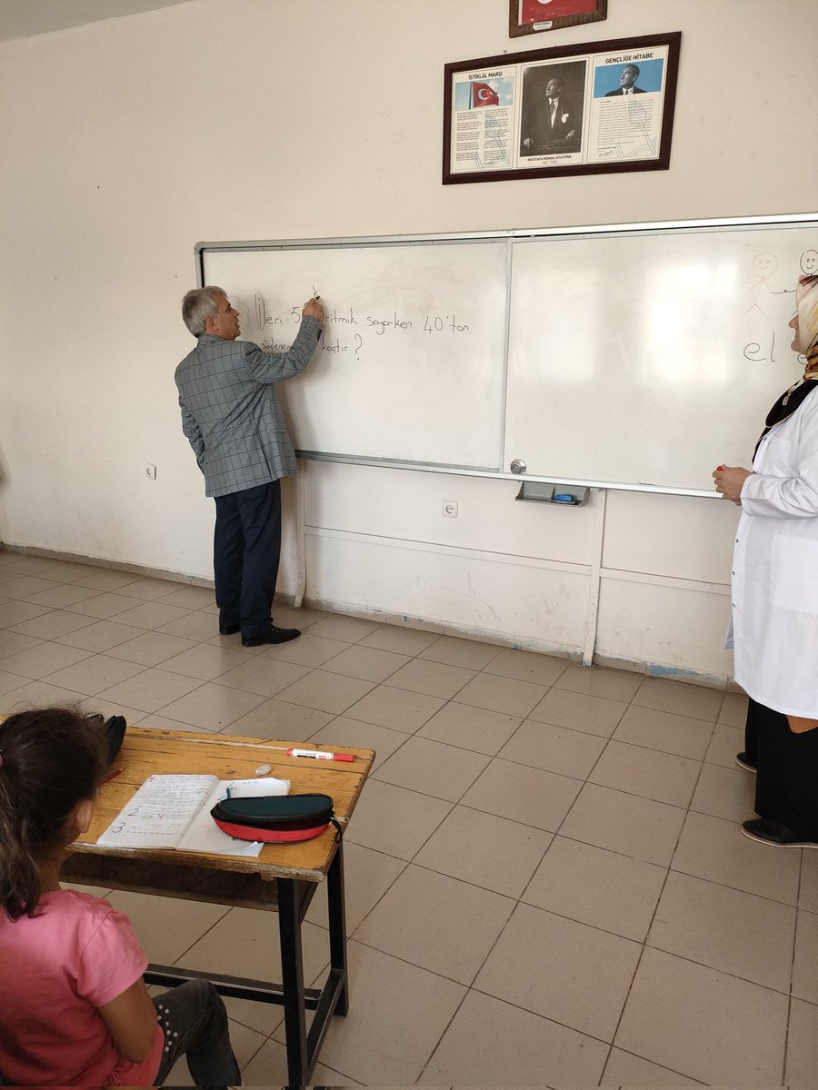 Sayın İlçe Milli Eğitim Müdürümüz Abdurrahman GAZİOĞLU okulumuza ziyarette bulundu. Bu nazik ziyaretinden dolayı müdürümüze teşekkür ederim.
<a href="/AGazioglu25/">Abdurrahman GAZİOĞLU</a> 
<a href="/Erzurum_Mem/">Erzurum İl Millî Eğitim Müdürlüğü</a> 
<a href="/AskaleKaymkmlg/">Aşkale Kaymakamlığı</a>