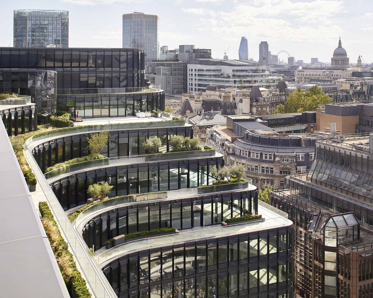 Introducing the terraced splendor of 100 Liverpool Street's Rooftop! 🏙️

We are proud to have delivered 100 Liverpool Street's roofing package, featuring a terraced design inspired by the dynamic spirit and historical context of London's financial district. 

#100liverpoolstreet