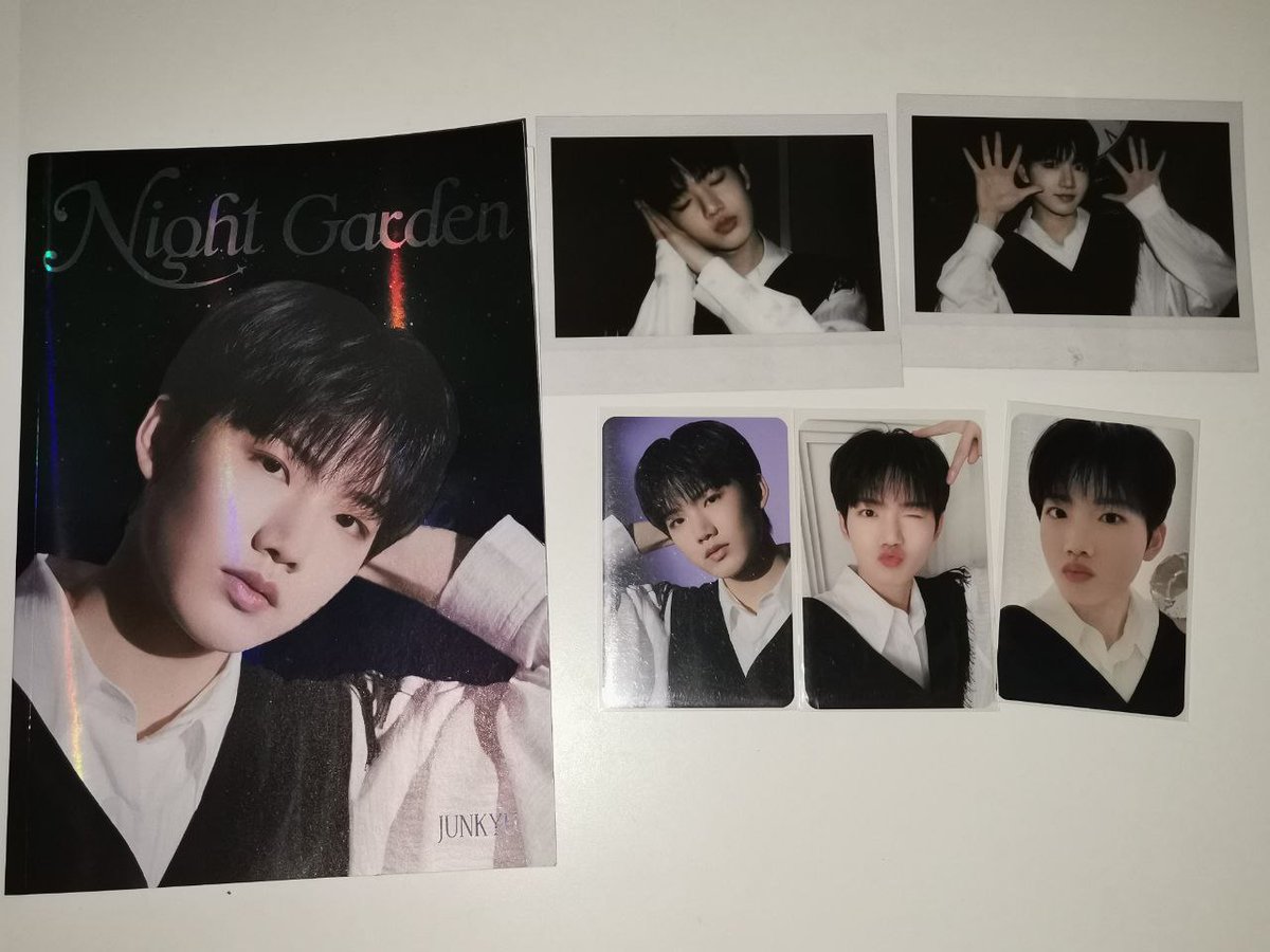 7_chillstar's tweet photo. WTS JUNKYU UNSEALED NIGHT GARDEN SCRAP KIT

RM60 EXC POSTAGE
ON HAND
POSTAGE RM8 WM 15 EM 
DM IF INTERESTED
#pasarTREASURE #pasartreasureMY @pasartrsr @tradesteume https://t.co/PILMlQ0oau