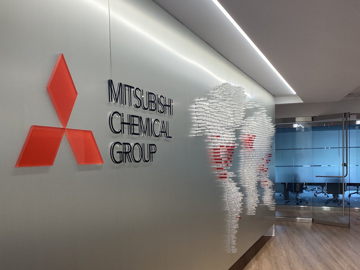 mcgc_jp's tweet photo. アメリカ拠点の地域統括会社である #MitsubishiChemicalAmerica (MCA) を紹介します！

ノースカロライナ州シャーロットにオフィスを置くMCAは、「#メディカル」「#半導体/#エレクトロニクス」「#モビリティ」の市場をターゲットに活動しています。

私たちのオフィスをご覧ください👇

#VisitMCG https://t.co/HsSAIXDpWU