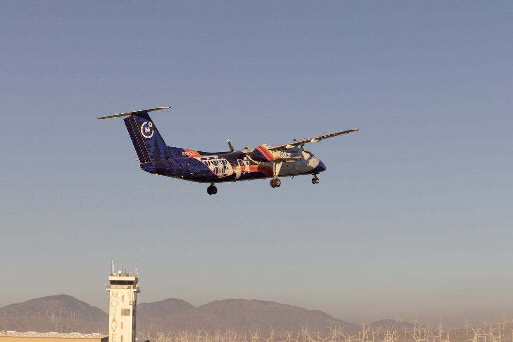 AvSourceNews's tweet photo. #NEWS | Universal Hydrogen has marked a further milestone with the acceptance of the 250th order for its regional aircraft hydrogen fuel conversion.
Read more at AviationSource!
https://t.co/KScHiRmsUy
#UniversalHydrogen #hydrogenfuel #AvGeek https://t.co/L7AB2gSuuB