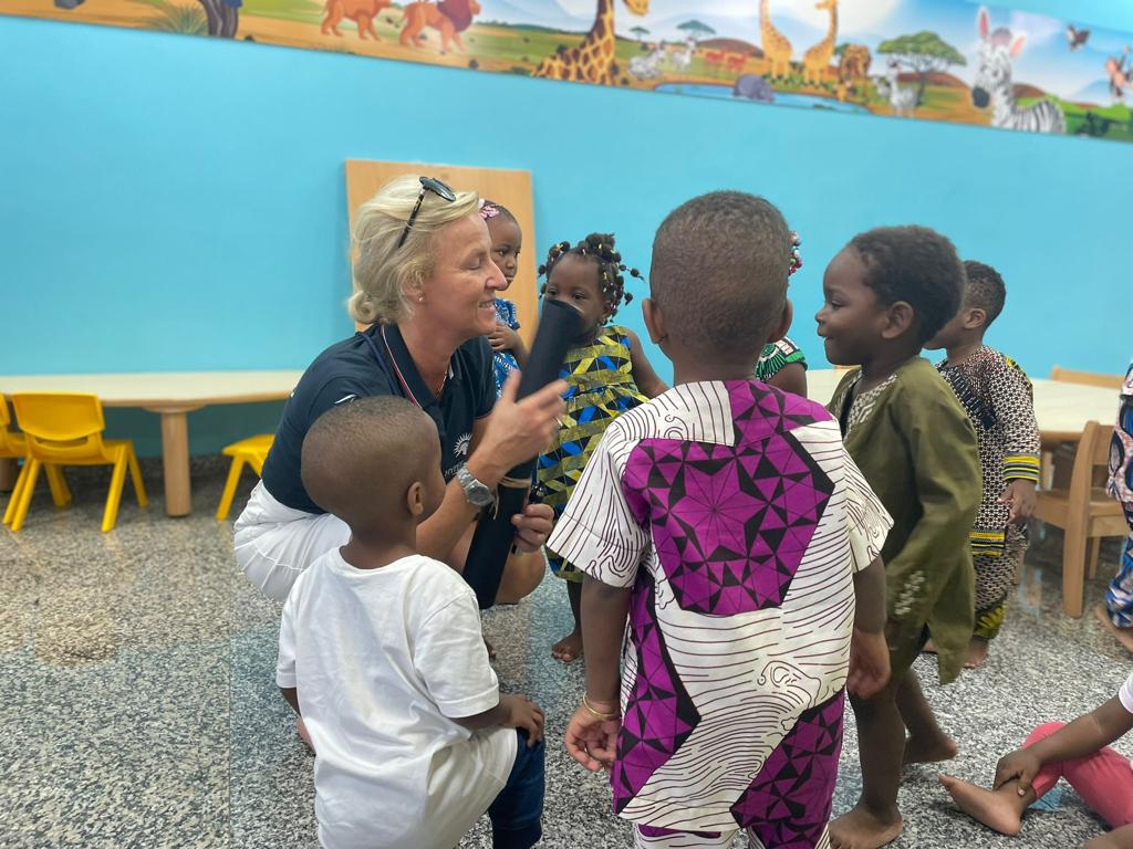 AdxGroupe's tweet image. ADX Groupe a vécu une expérience unique avec notre partenaire VIPP au Bénin dans le but de renforcer les liens. 🤩
Nous avons choisi de nous impliquer activement dans la préservation d’une plage locale car nous croyons fermement que chaque action compte #pourunmondedurable. 🌎