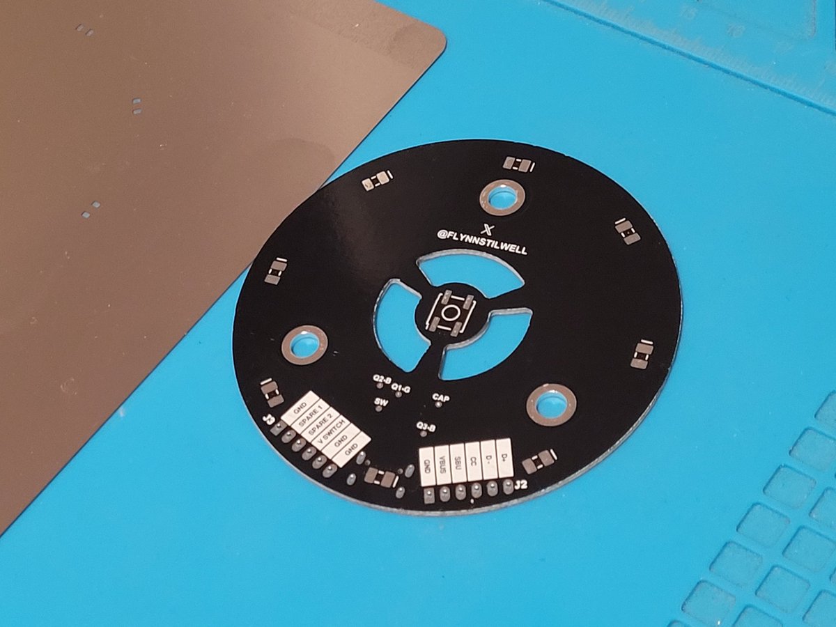 flnwell's tweet photo. Can't wait to assemble my first home-designed PCB from @PCBWayOfficial 😁 https://t.co/0yaQxpMiKC