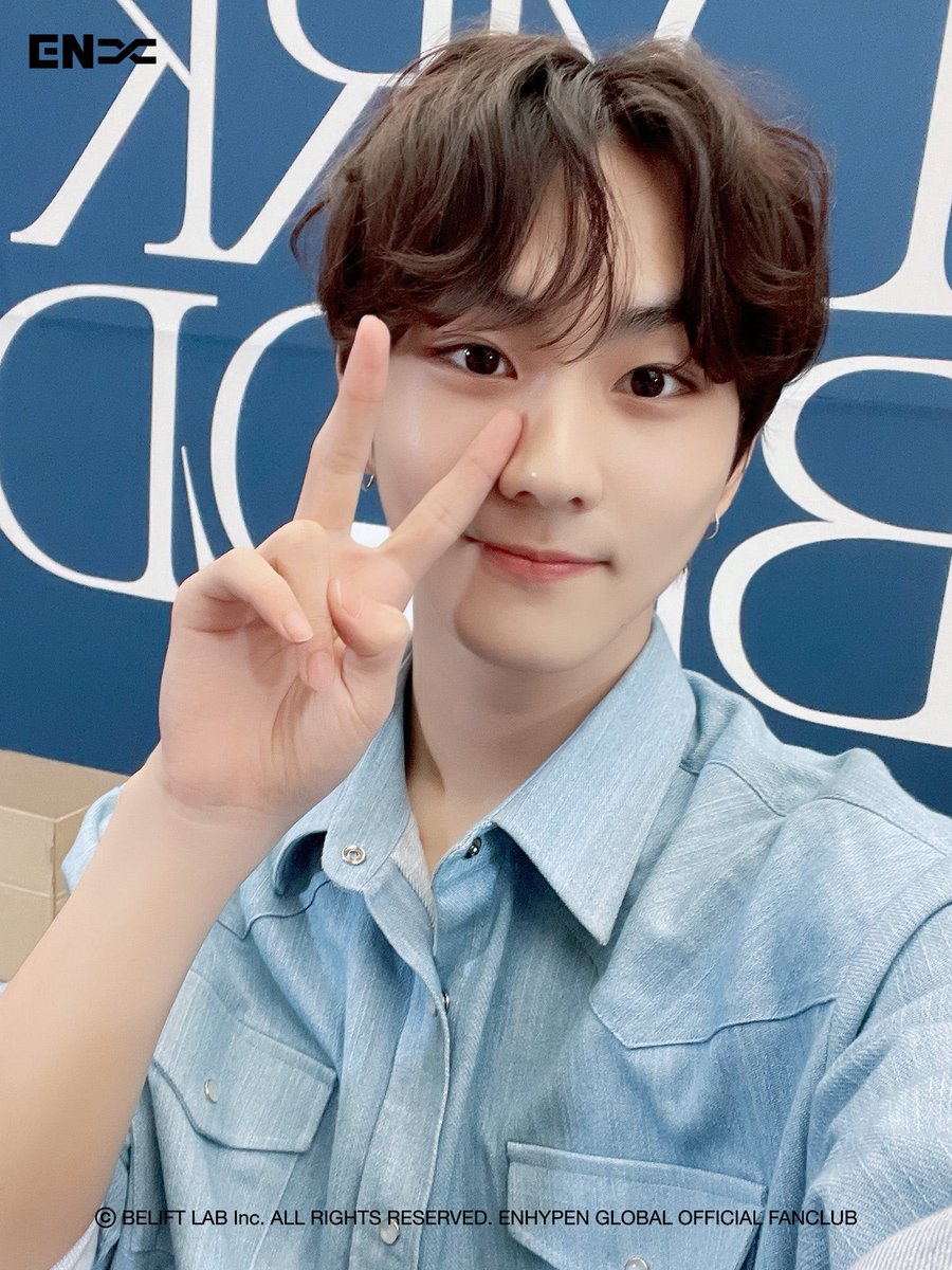 enhypenweverse's tweet photo. [MEMBERSHIP] 230928

ENHYPEN ‘DARK BLOOD’ Selfies (1) 📸

(1/7)

@ENHYPEN_members @ENHYPEN #ENHYPEN #엔하이픈 #JUNGWON #정원 https://t.co/IzyGDHgKRR