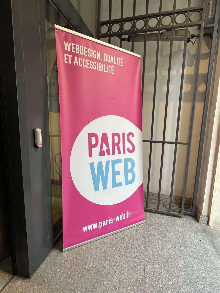chloe_andrault's tweet photo. Aujourd’hui c’est journée à @ParisWeb #Sustainability #accessibility https://t.co/odwCG6LmVx