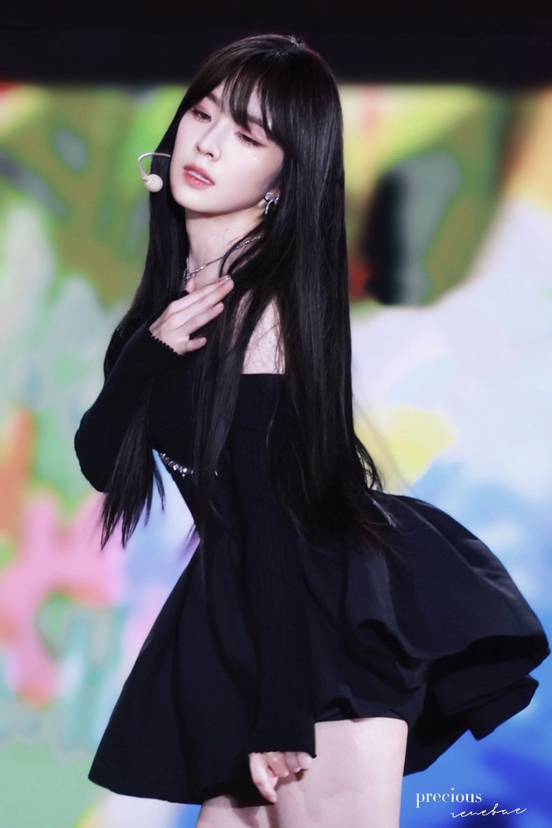 🌷🐰🌷 tweet media