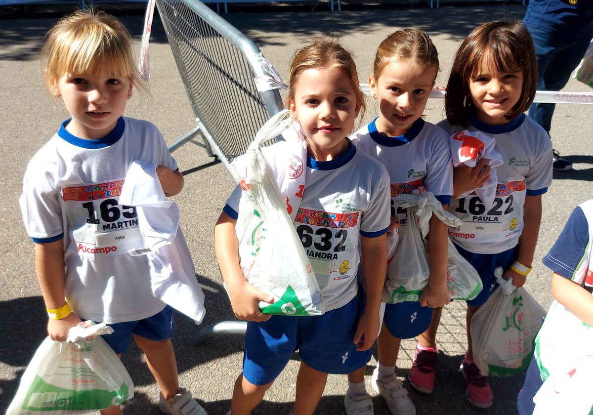 Bonita mañana de atletismo en la Carrera de la Infancia.
¡¡¡Enhorabuena campeones!!!
#carreradelainfancia
#BeActive