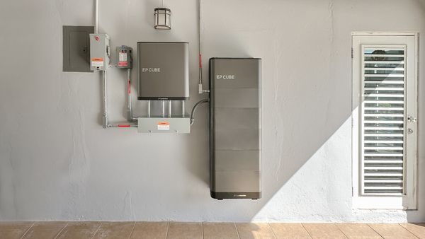Residents of Puerto Rico frequently encounter power issues due to extreme weather conditions, scorching summers, unstable grid power, and more. Home batteries have emerged as the ultimate solution, empowering homeowners to confront these challenges head-on.
