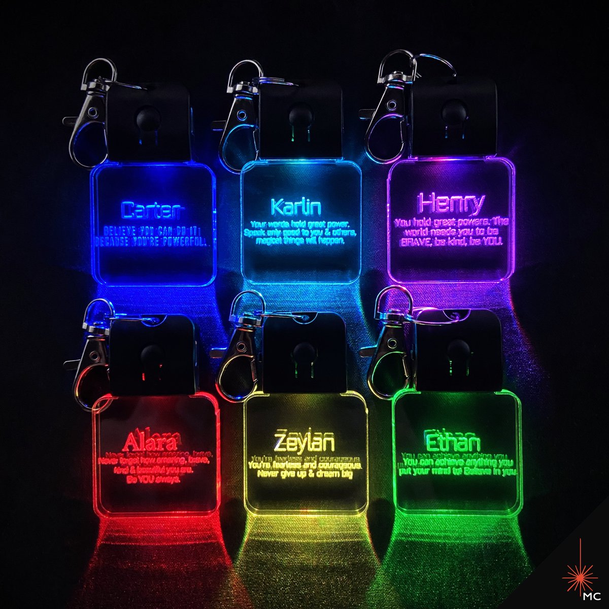 MozemoCraft's tweet photo. Custom x6 'Name and Quote' LED Keytag bulk order 🔆🔗, designed and made for our pleased customer to be the perfect gift for her students. 🧑🎓🎁 Thank you to Nikita! 🙌 DESIGN YOURS NOW! ⬇️
https://t.co/OQyX5NiFVg
#gift #giftideas #handmade #love #gifts #art #business #keytag https://t.co/0vbVWxbpR3