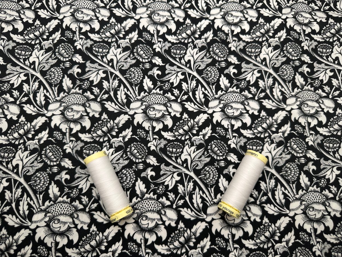 TheLittleFabricShop tweet media