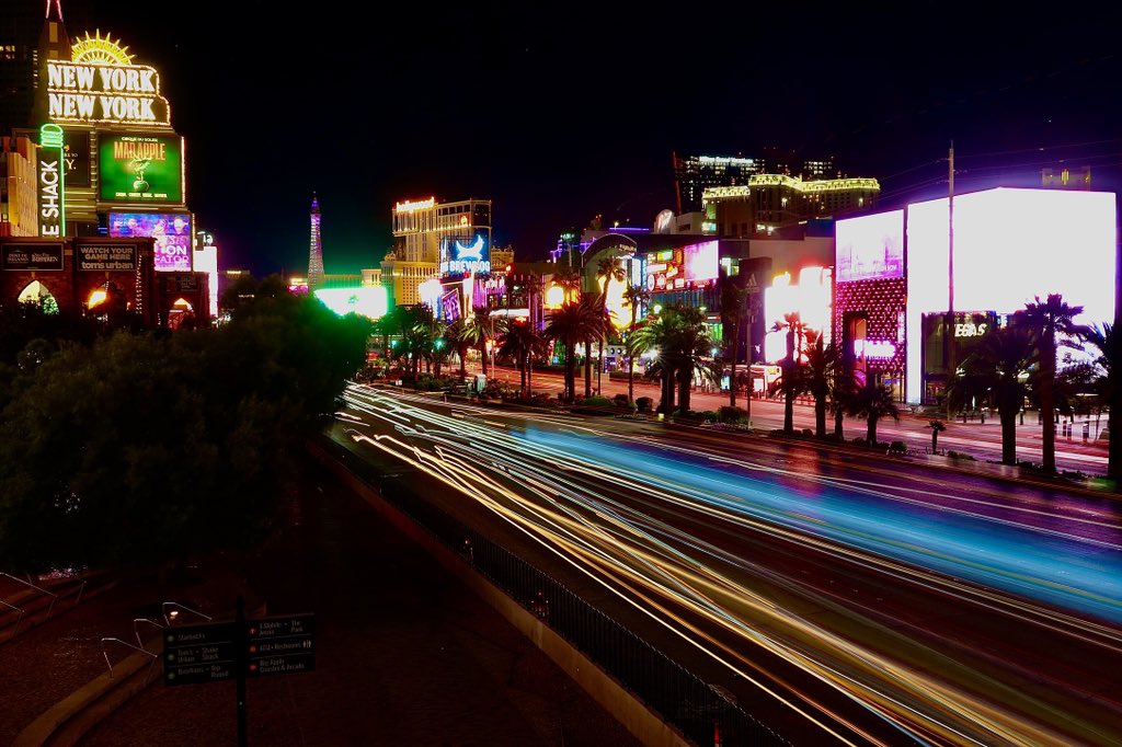 timovdb99's tweet photo. Good night, Las Vegas. 🇺🇸�� https://t.co/ZEtXPBJxz0