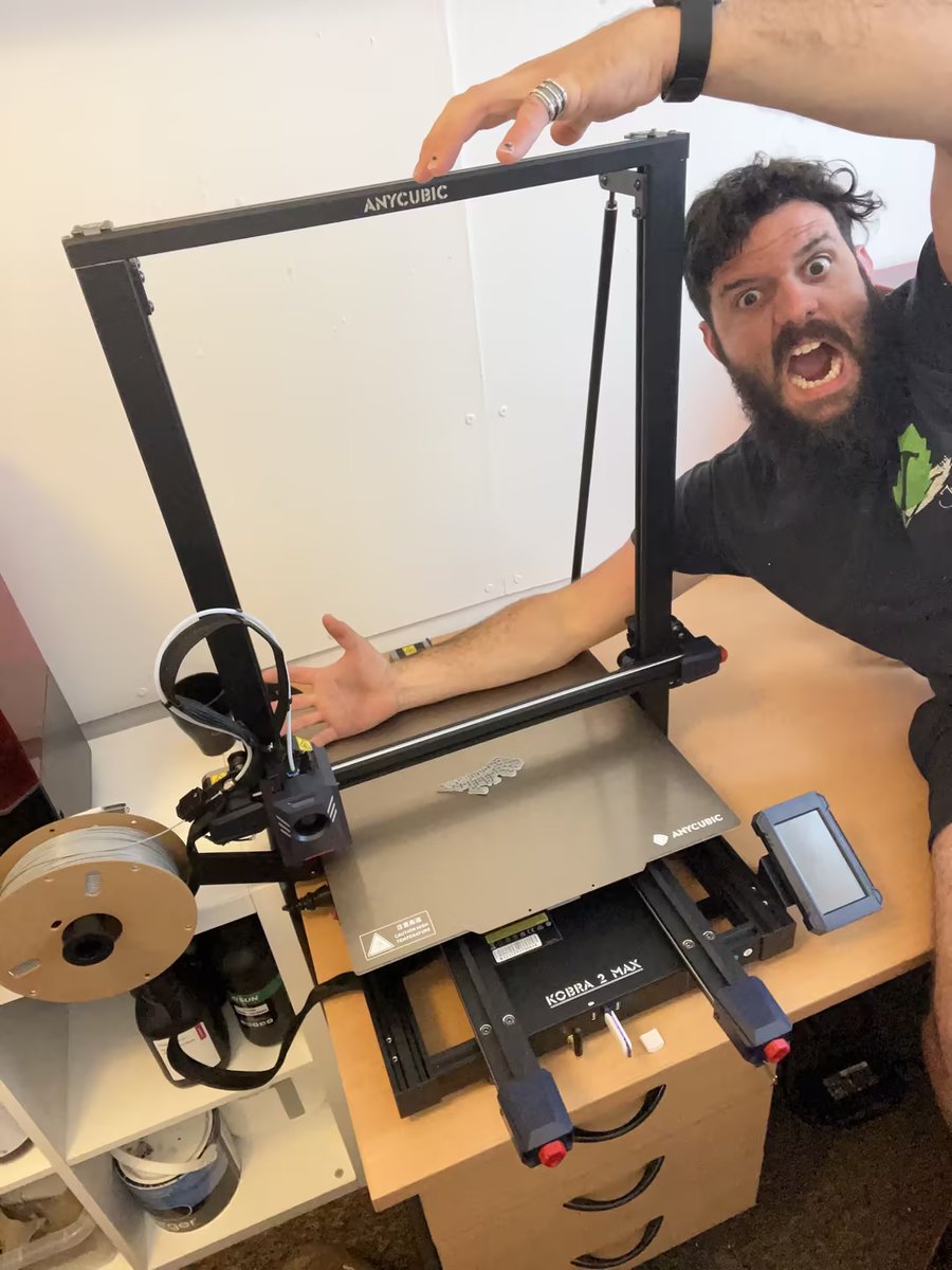 anycubic3dprint's tweet image. Blown away by the Anycubic Kobra 2 Max's 88L 420x420x500mm print size? 😲
Shoutout to Jo Levin @encounterterrain（IG） for sharing! Can't wait to see your unboxing too.
Discover more: bit.ly/47RZdZ9
#3dprinter #anycubickobra2max #large3dprinter #big3dprinter