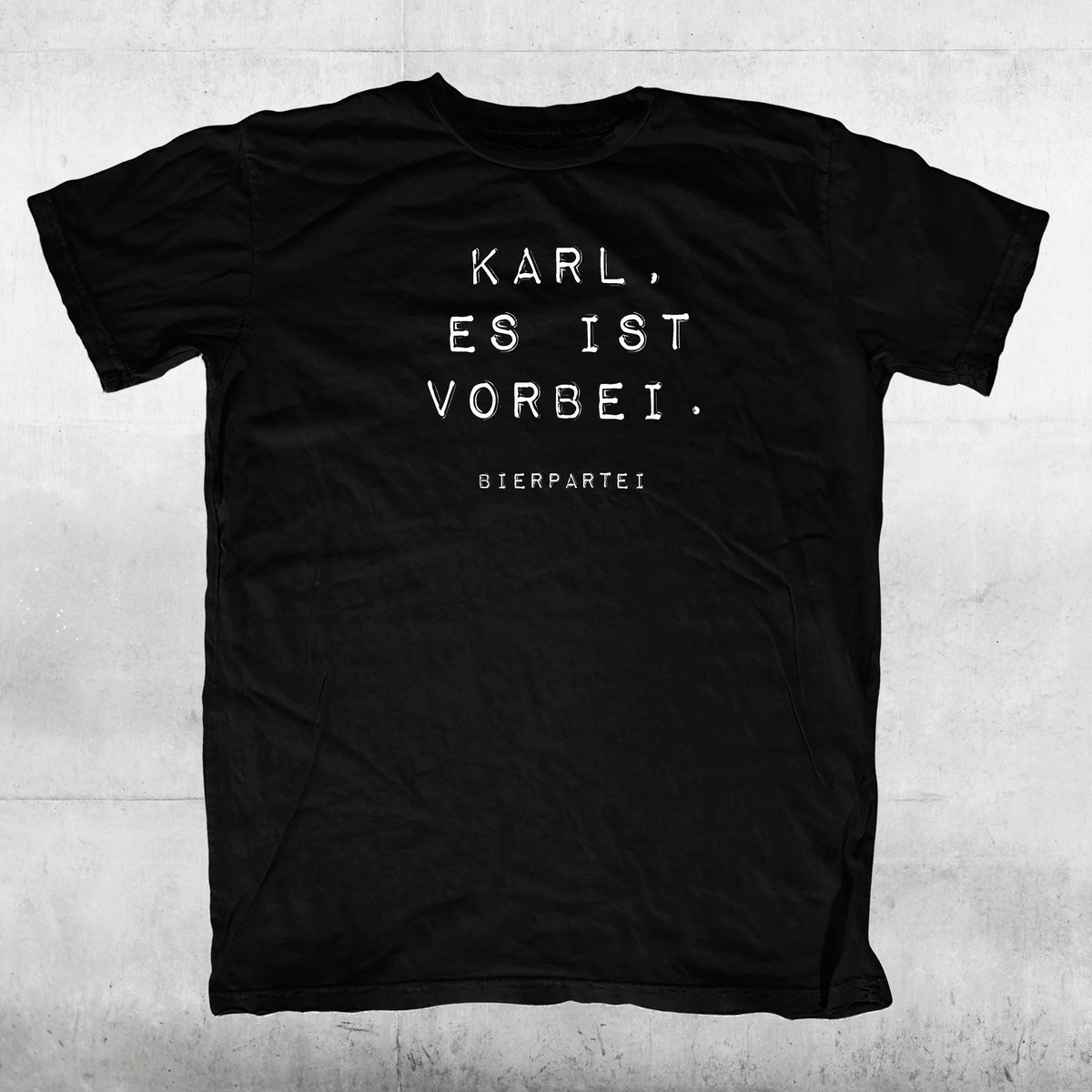 50 dieser Leiberl sind noch da. Den Reinerlös spenden wir an eine Organisation, die gegen Kinderarmut kämpft. Da sollten sich paar McDonald's-Burger ausgehen. 🍔

➔ turboshop.shop