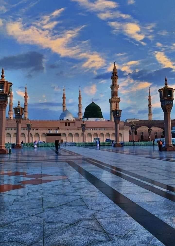 ImranGo31558798's tweet photo. 12Rabi ul Awal K Din
Aai Hai Taza Bahar
Salallahu Alehi Wasalam
Pdhte Hai Daro Deewar
Jashan-E-Eid Milad-Un-Nabi Mubarak Ho….
#EidMiladUnNabi https://t.co/QGlFRmsGdW