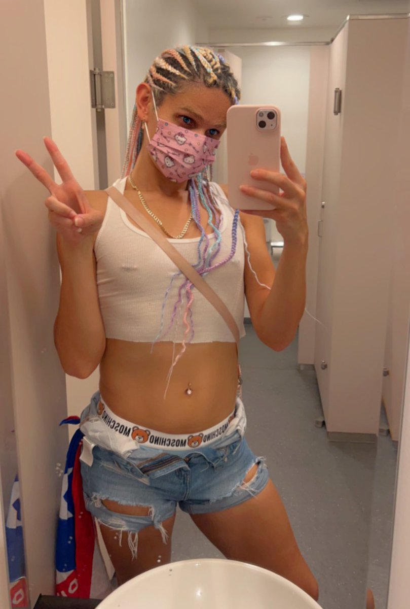nanikitty69's tweet photo. Harajuku Barbie 🏳️‍⚧️ https://t.co/u82GnrbqFU