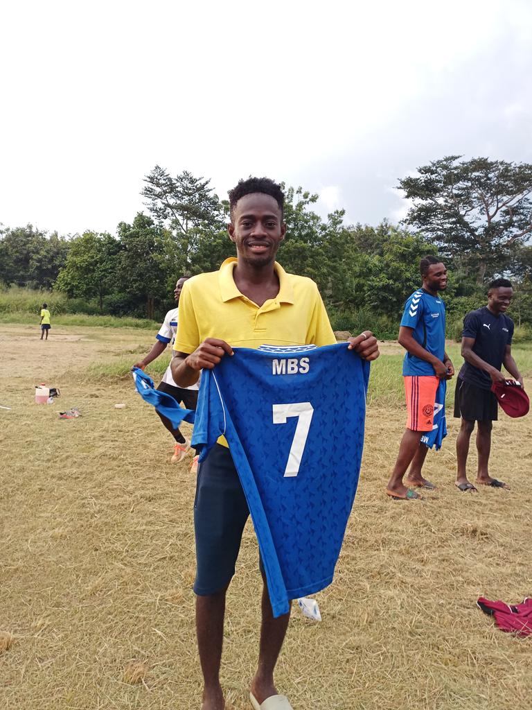 BrightStarsGha's tweet photo. We are BRIGHT STARS!!!!!!!

#2023/24
#No_Retreat_No_Surrender

@ghanafaofficial @centralrfa @brightstarscol https://t.co/Prm5ETeFda