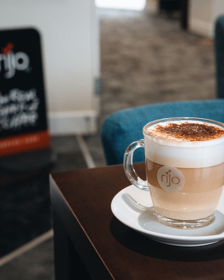 Autumn is rolling in now 🍁

Pop in a warm up with a coffee, hot chocolate or a cuppa

As much as we love our golf (and we do love it quite a bit) we are open to all! 

Golfers or not, you are all welcome to join us in the clubhouse for a drink, bite to eat or a full meal ☕️🍴
