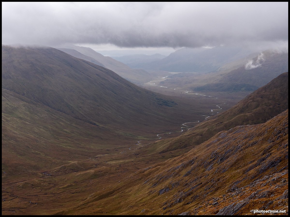 GarethHarper1's tweet photo. My week up north was not the best for weather. But managed to sneek another Munro in before it turned nasty
#BeinnFhada from #Morvich 17-09-23

#Kintail
#Munro
#Munros
#Mountains
#Hillwalking
#photoecosse https://t.co/EGF5VrHZNv