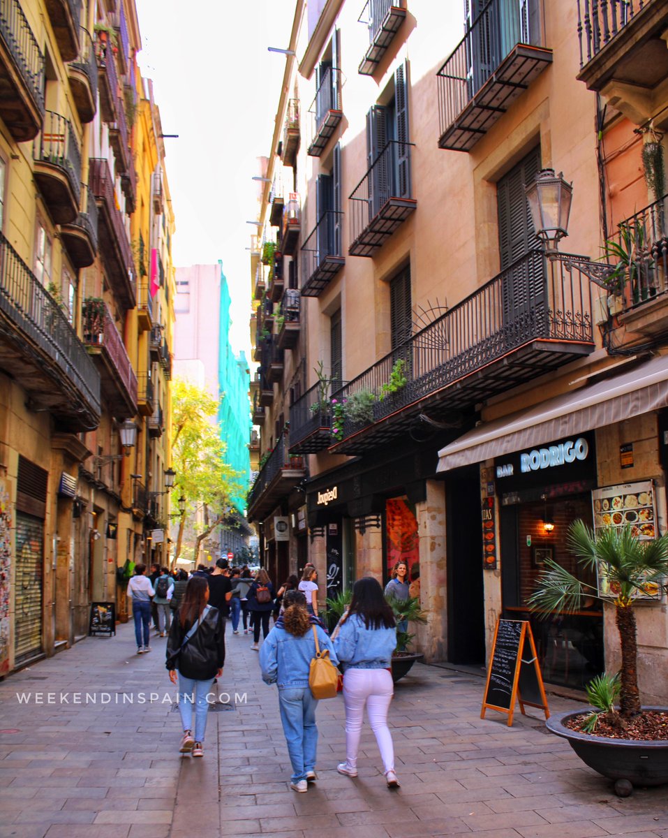 WeekendSpain's tweet photo. Beautiful Barcelona.
#Barcelona #bcn #streetphotographer #Travel #weekendinspain #Europe #Photographie #FOTO #Fotos #PHOTOS #photography #thursdayvibes #StreetArt #streetwalker https://t.co/j0ZCY4HuL7