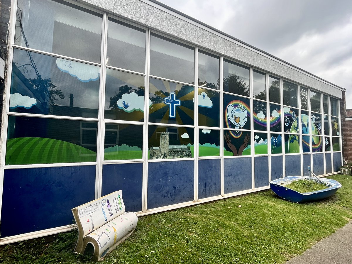 twothirdsdesign's tweet image. “The displays look amazing!  Attention to detail is amazing too and school looks very welcoming, the end result is fantastic!” Business Manager - St. Mary’s C of E Academy. #schoolValues #windowVinyl