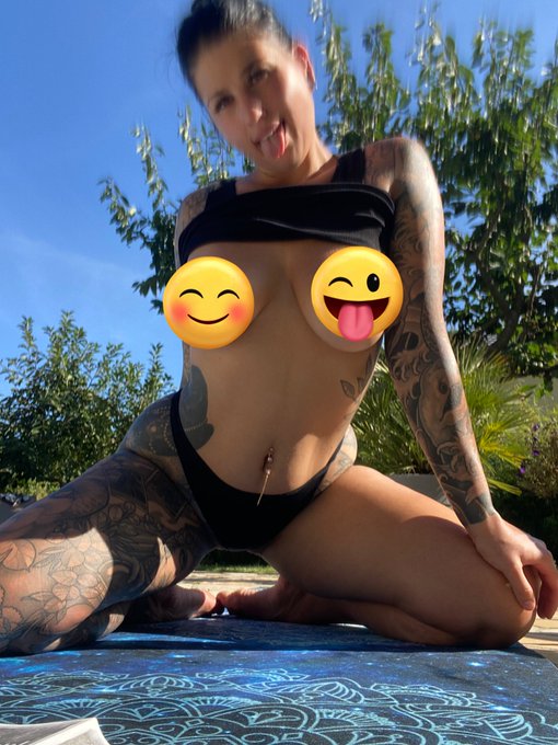 Ich bin jetzt kostenlos f&uuml;r dich @duunu_tv online 😊   Zum #stream geht es hier entlang:   https://t.co/1JBzY1m893  #yoga<a class="tags" target="_blank" title="On Twitter" href="/?out=eyJ0eXAiOiJKV1QiLCJhbGciOiJIUzUxMiJ9.eyJpYXQiOjE3MjIyMDM0NDcsImlzcyI6InR3cG9ybnN0YXJzLmNvbSIsIm5iZiI6MTcyMjIwMzQ0NywiZXhwIjoxNzUzNzM5NDQ3LCJyZWRpcmVjdF91cmwiOiJodHRwczovL3R3aXR0ZXIuY29tL2R1dW51X3R2In0.J1MW36YIRVZufBfdpzVWPC2zObsClmZAVkig_bHqmSJh4vzUBoSc4fOCrzZNoFe8d8kuvg5VeS9WgcLofqEtHw">@duunu_tv</a><a href="/tag/yoga"class="tags"><span>#yoga</span></a><a href="/tag/stream"class="tags"><span>#stream</span></a><a href="/tag/yogadaily"class="tags"><span>#yogadaily</span></a><a href="/tag/outdoorfun"class="tags"><span>#outdoorfun</span></a>