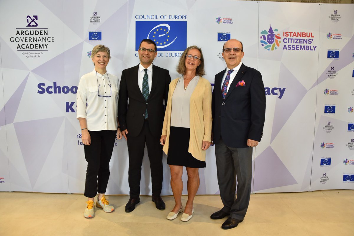CoEDemocracy's tweet photo. 🇹🇷 5-day intensive training on participatory tools for local authorities and civil society in Istanbul successfully concluded. A new generation of practitioners ready to put engagement of citizens in #decisionmaking in practice! Next stop: Ankara. ↪️https://t.co/AmgyoXeRFB https://t.co/GuHwfbcPdy