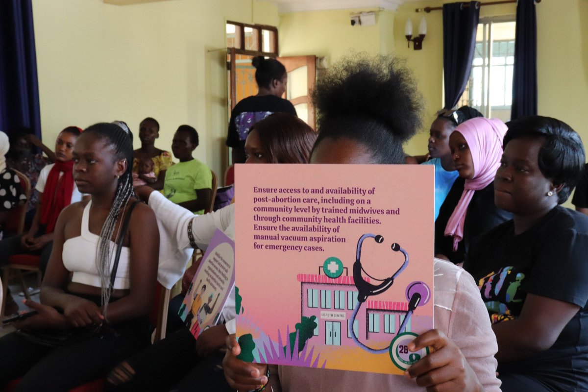 Zamara_fdn's tweet image. 📢 Happening now, we are having of an impactful dialogue in partnership with  @coswa_kenya as we mark the #ISAD2023 with local government and fierce sex workers in Mombasa. 

#CommunityDialogue 
#ZamaraVoices