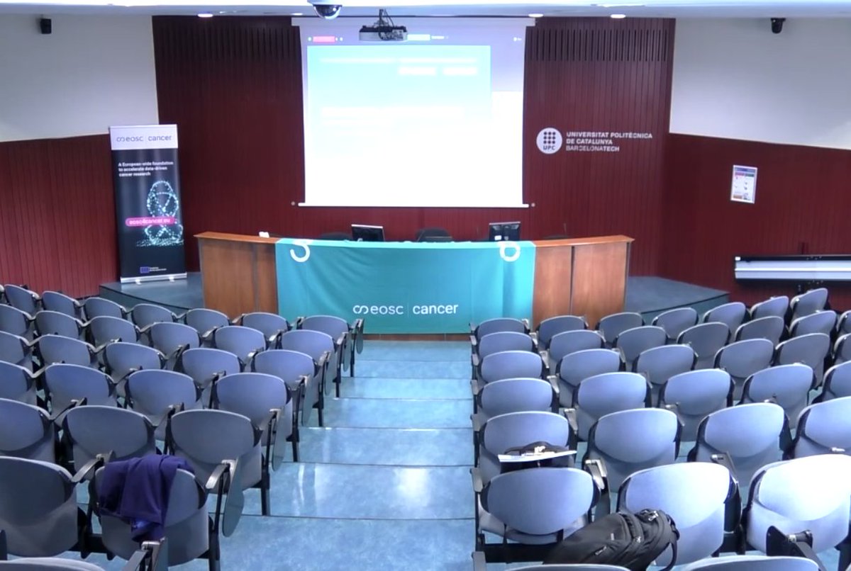 EOSC4Cancer's tweet photo. Getting ready for #EOSC4Cancer 1st General Assembly @BSC_CNS in Barcelona today!
Focus Day 1
-working sessions on technical work, training needs, cancer data space roadmap, data resources
-project status presentations
-world café on #EUCancerMission
@sj_capella @Alfons_Valencia https://t.co/dfQNCrAHGP