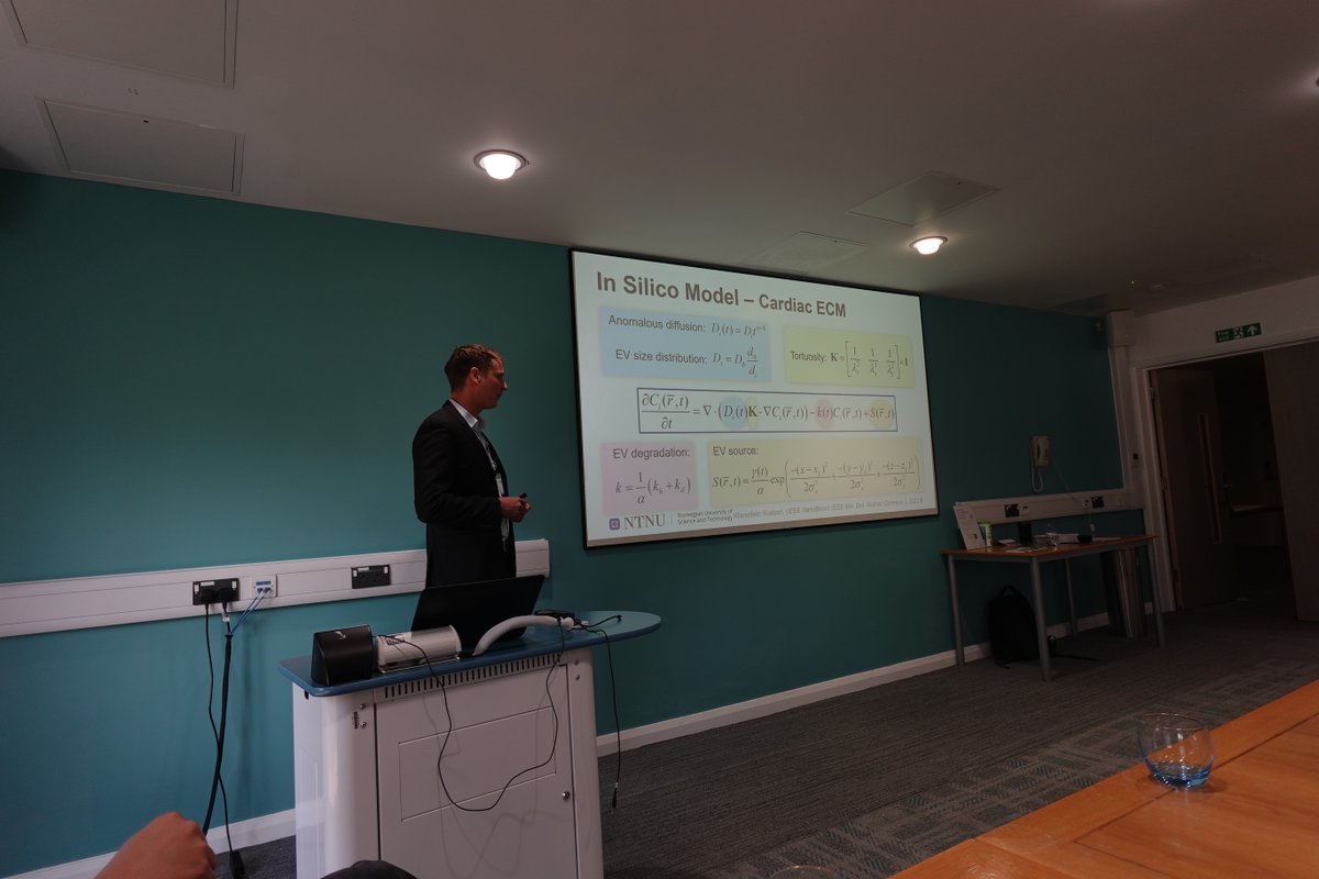 Congratulations to the best paper winners Martin Damrath and colleagues on "In-silico Model for Tumor Diagnosis based on Bloodstream Penetrating Extracellular Vesicles"