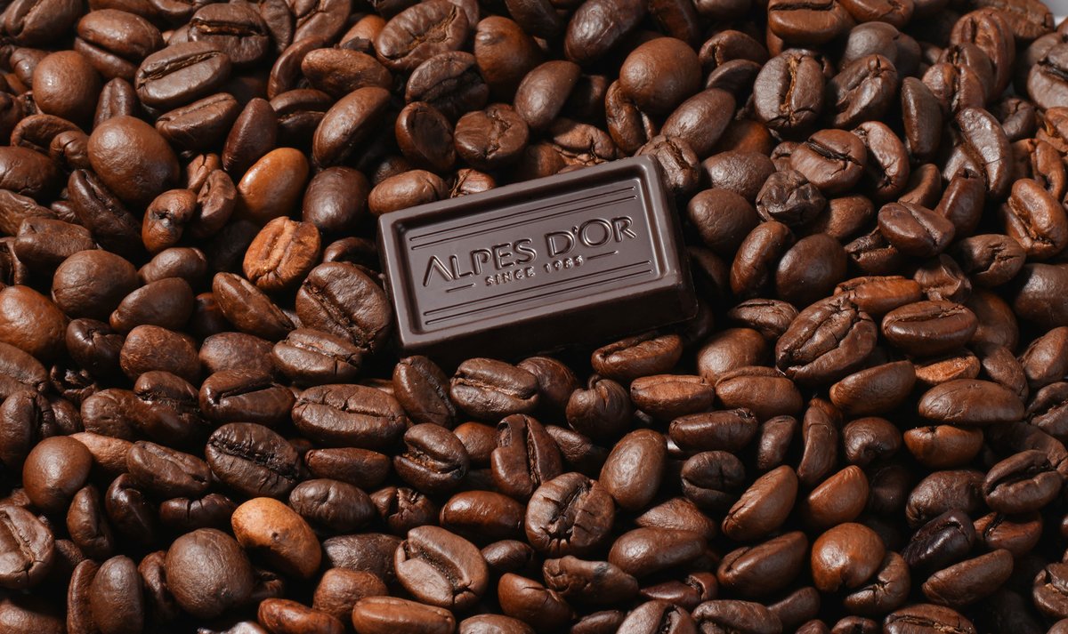 We all know we love it, but what makes Swiss chocolate so very good? bit.ly/ABD0623