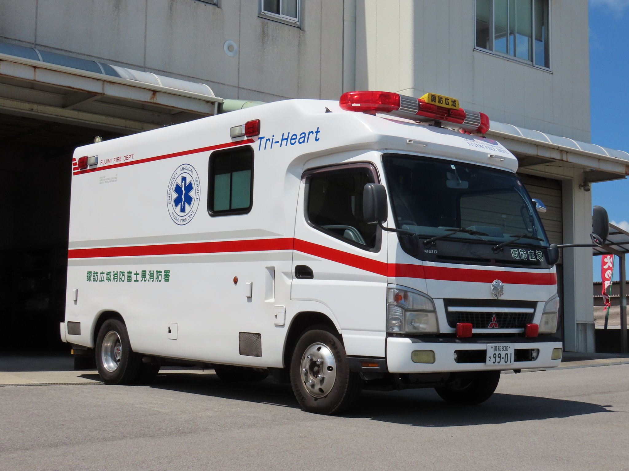 救急車3 救急車（新宮市消防本部）（Ambulance car of Shingu city