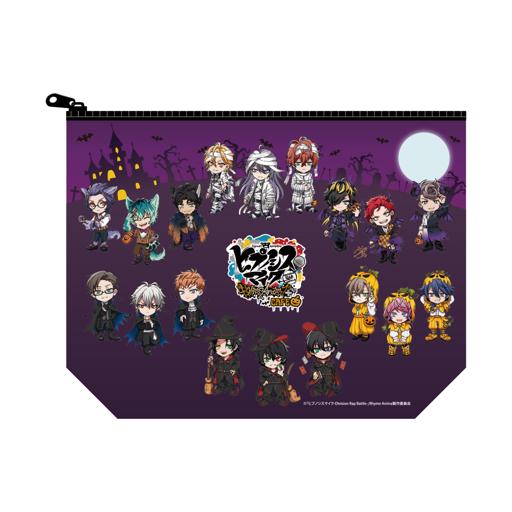 hm_RA_cafe's tweet photo. ＼ グッズ紹介✨ ／
ハロウィン🎃✝️をテーマに描き下ろされたキャラクターが勢揃い！

✨ポーチ（全1種）

#ヒプノシスマイクカフェ オリジナル！！
お土産やプレゼントにもおすすめです👍

💻：https://t.co/BQDi40IZl2
#ヒプアニ2期　#ヒプマイ ＃ヒプマイカフェ https://t.co/Sz8w7YX54K